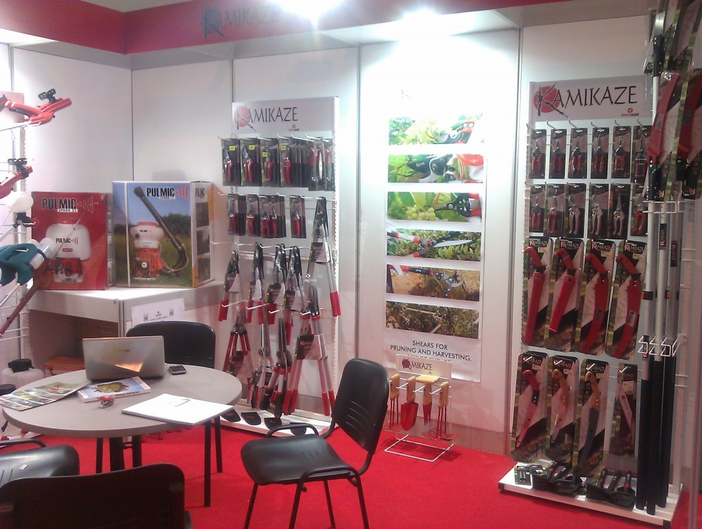 stand4-1024x771